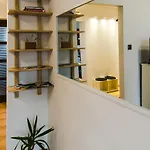 Slaska Apartment